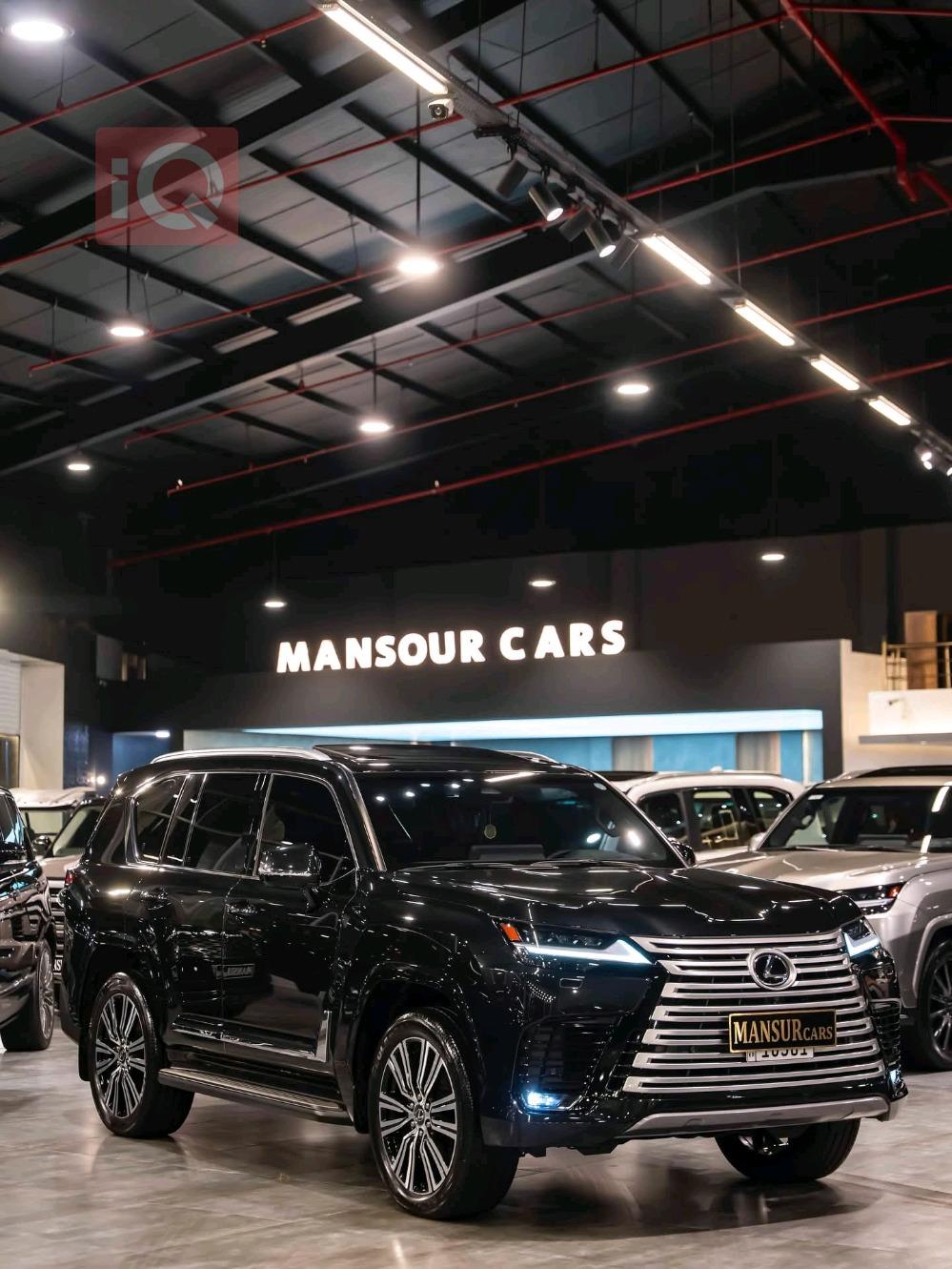 Lexus LX
